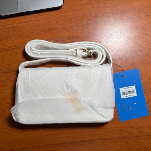 Disney Crossbody Bag with Red and Black Glitter Design - Picture 6 of 7